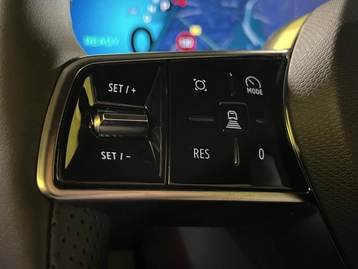 Image véhicule  Renault ESPACE (42)