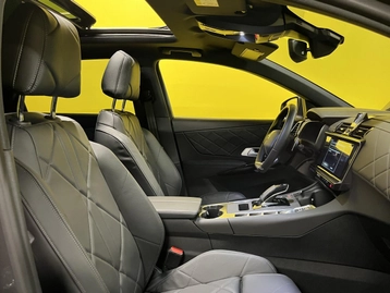 Image véhicule DS DS7 CROSSBACK (3) Image véhicule DS DS7 CROSSBACK (3)