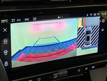 Image véhicule DS DS7 CROSSBACK (14) Image véhicule DS DS7 CROSSBACK (14)