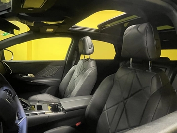 Image véhicule DS DS7 CROSSBACK (25) Image véhicule DS DS7 CROSSBACK (25)