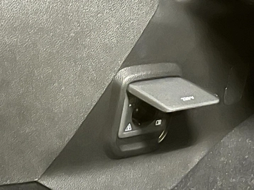 Image véhicule  Citroën BERLINGO (34)