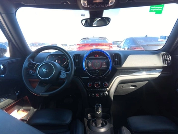 Image véhicule  Mini COUNTRYMAN (3)