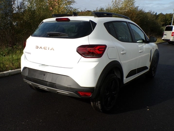Image véhicule  Dacia SANDERO (10)