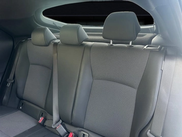 Image véhicule  Toyota C-HR (12)