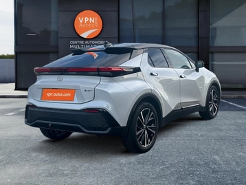 Image véhicule  Toyota C-HR (4)