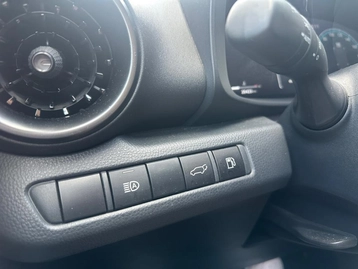 Image véhicule  Toyota C-HR (37)