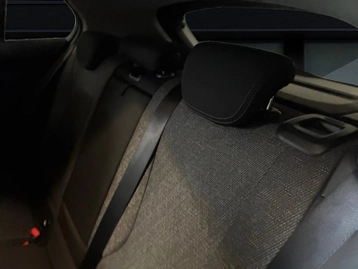 Image véhicule  BMW SÉRIE 1 (40)