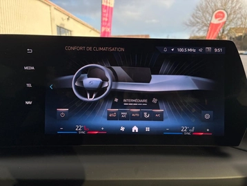 Image véhicule  BMW SÉRIE 1 (27)