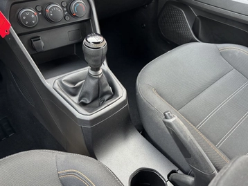 Image véhicule  Dacia Sandero Stepway (3) (15)