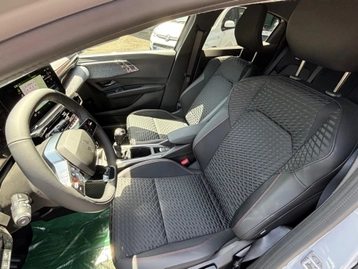Image véhicule  Renault CLIO VI (12)