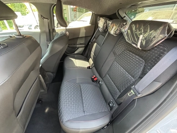 Image véhicule  Renault CLIO VI (8)