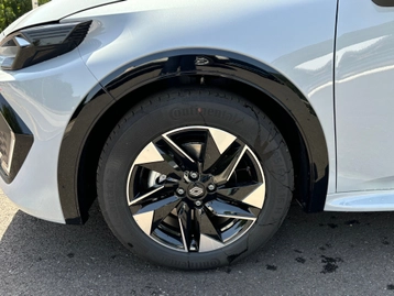 Image véhicule  Renault CLIO VI (10)