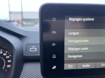 Image véhicule  Dacia JOGGER (40)