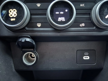 Image véhicule  Dacia JOGGER (43)