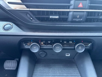 Image véhicule  Citroën C5 X (33)