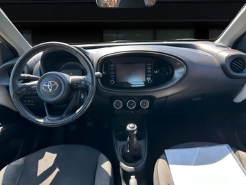 Image véhicule  Toyota AYGO X (9)