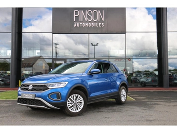 Image véhicule Volkswagen T-ROC (2) Image véhicule Volkswagen T-ROC (2)