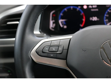 Image véhicule Volkswagen T-ROC (18) Image véhicule Volkswagen T-ROC (18)