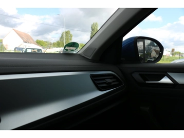 Image véhicule Volkswagen T-ROC (46) Image véhicule Volkswagen T-ROC (46)