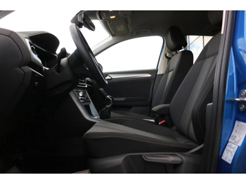 Image véhicule Volkswagen T-ROC (13) Image véhicule Volkswagen T-ROC (13)