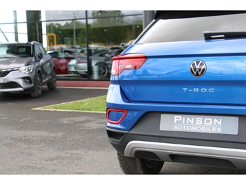 Image véhicule Volkswagen T-ROC (9) Image véhicule Volkswagen T-ROC (9)
