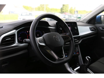 Image véhicule Volkswagen T-ROC (16) Image véhicule Volkswagen T-ROC (16)