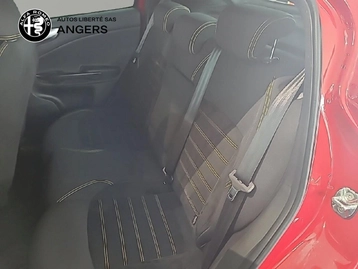 Image véhicule  Alfa Romeo GIULIETTA (9)