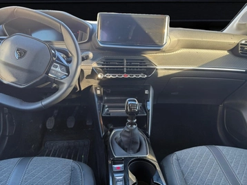 Image véhicule  Peugeot 208 (28)