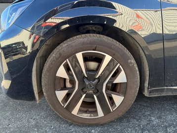 Image véhicule  Peugeot 208 (6)