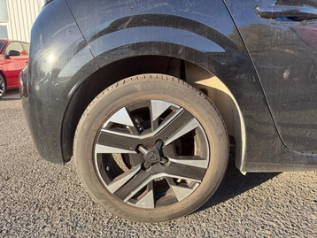 Image véhicule  Peugeot 208 (8)