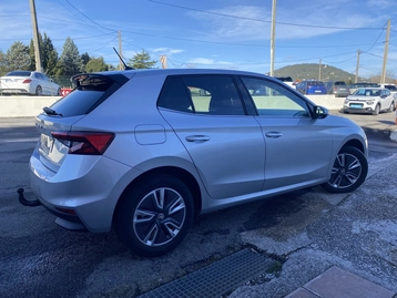 Image véhicule  Skoda FABIA (2)