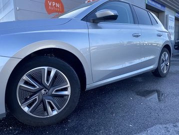 Image véhicule  Skoda FABIA (1)