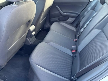 Image véhicule  Volkswagen POLO (18)