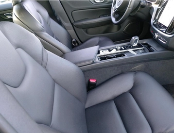 Image véhicule  Volvo V60 (7)