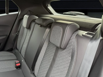 Image véhicule  Peugeot 2008 (15)