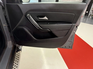 Image véhicule  Dacia DUSTER (32)