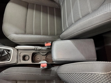 Image véhicule  Dacia DUSTER (25)