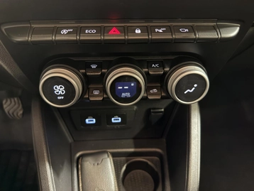 Image véhicule  Dacia DUSTER (22)