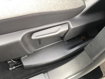 Image véhicule Citroën C5 AIRCROSS (25) Image véhicule Citroën C5 AIRCROSS (25)