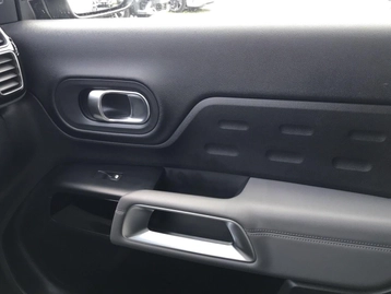 Image véhicule Citroën C5 AIRCROSS (44) Image véhicule Citroën C5 AIRCROSS (44)