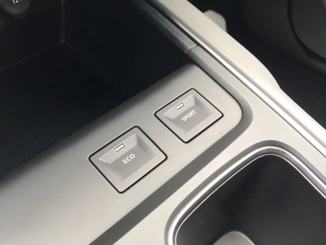 Image véhicule Citroën C5 AIRCROSS (39) Image véhicule Citroën C5 AIRCROSS (39)