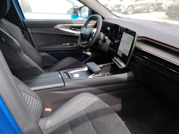 Image véhicule  Renault RAFALE (8)