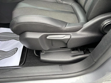 Image véhicule  Peugeot 3008 (44)
