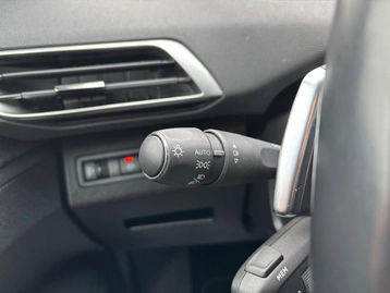 Image véhicule  Peugeot 3008 (42)