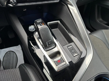 Image véhicule  Peugeot 3008 (14)