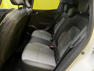 Image véhicule  Renault CLIO (38)