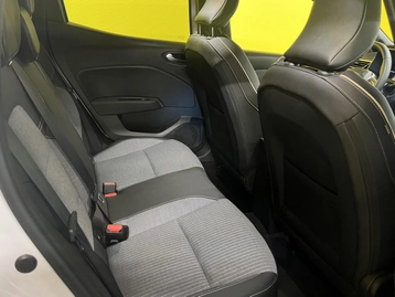 Image véhicule  Renault CLIO (4)