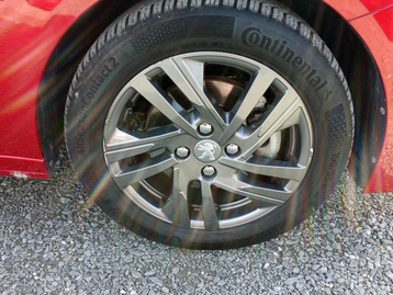 Image véhicule  Peugeot 208 (47)