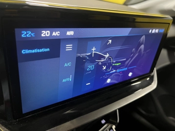 Image véhicule  Peugeot 208 (45)