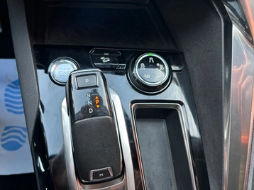 Image véhicule  Peugeot 3008 (20)